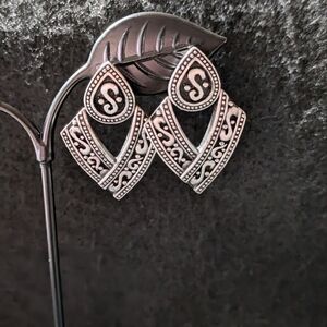 PAQUETTE. BOHEMIAN STYLE. DROP EARRINGS.  ANTIQUED SILVER TONE.  20TH CENTURY